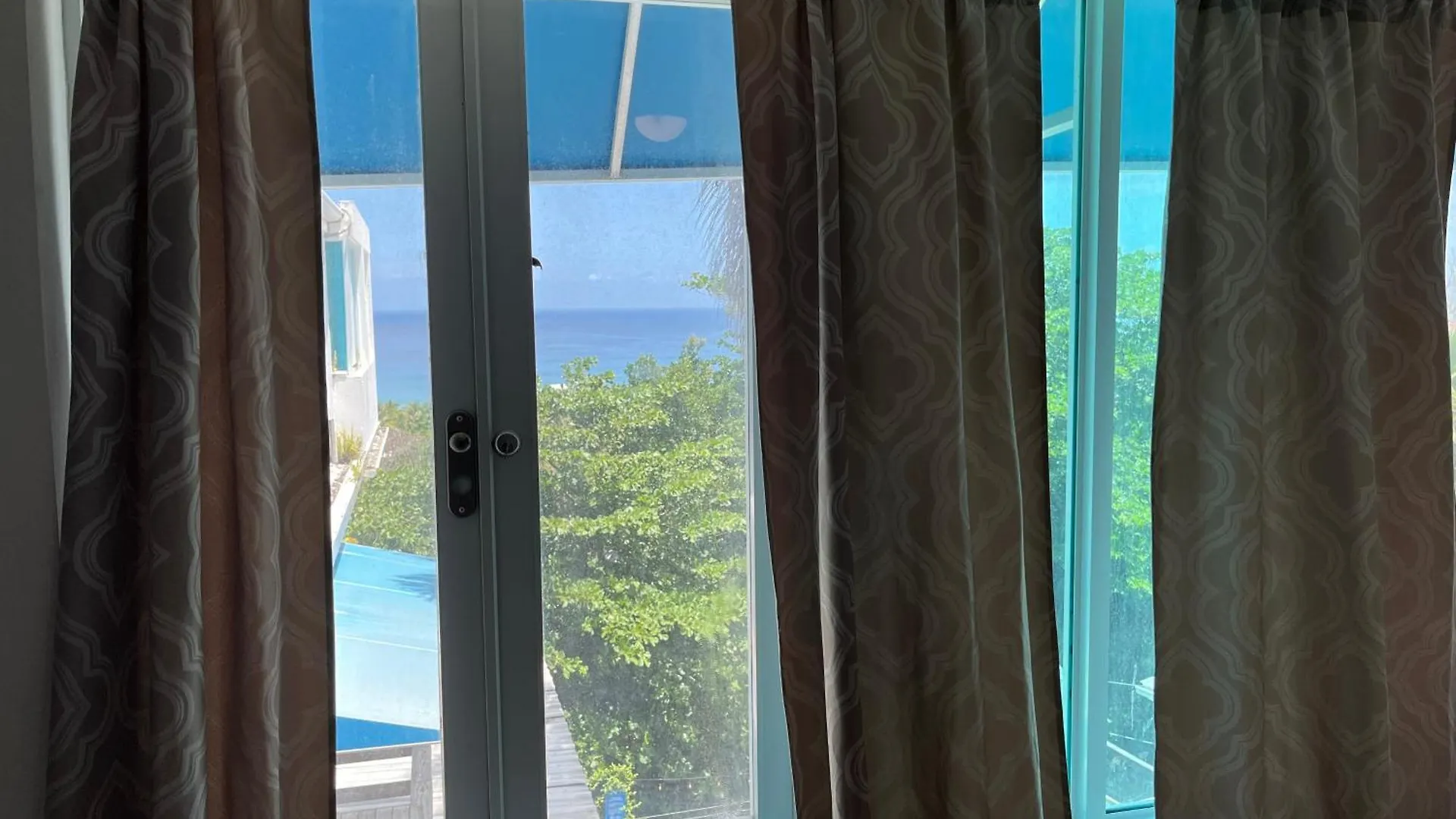 Serenity Rincon Guesthouse 4*,