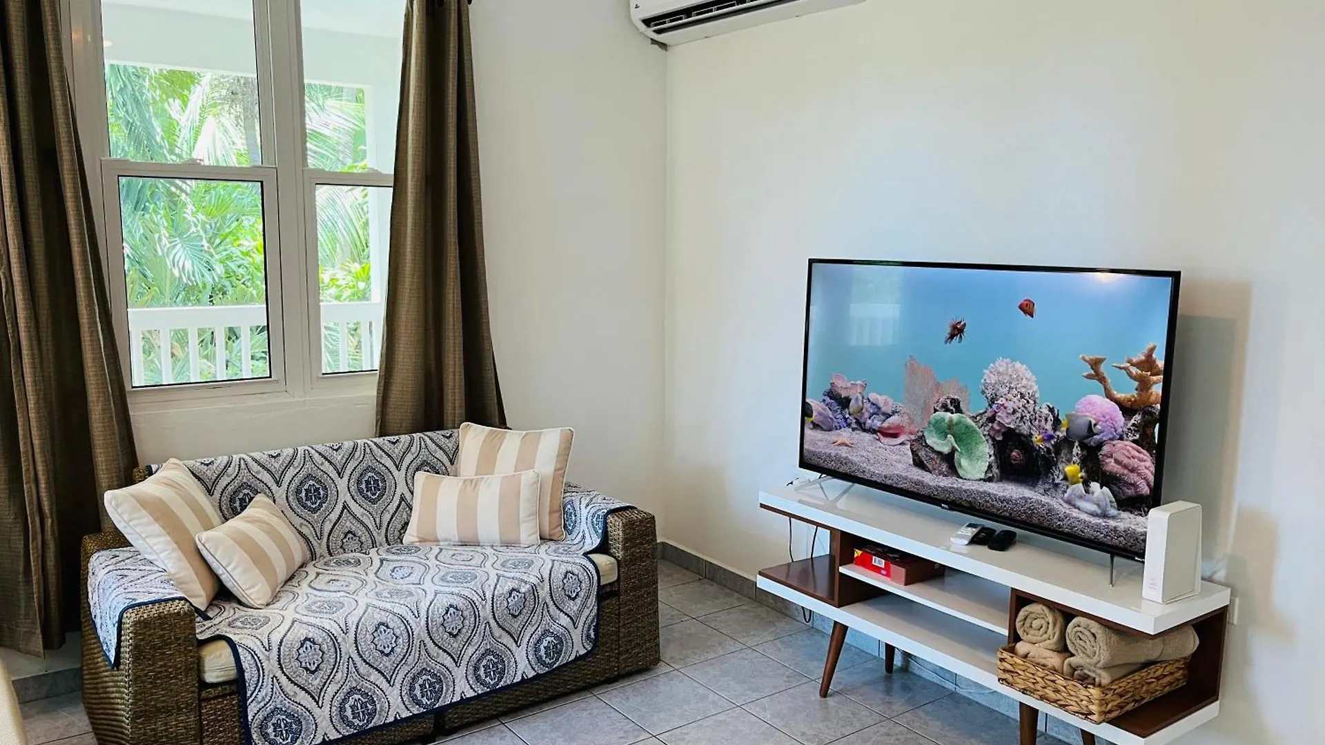 Serenity Rincon Guesthouse
